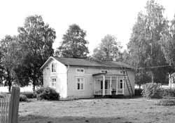 Från gårdssidan 1951-53. Huset flyttades till Norrmalm, Malmgatan 15